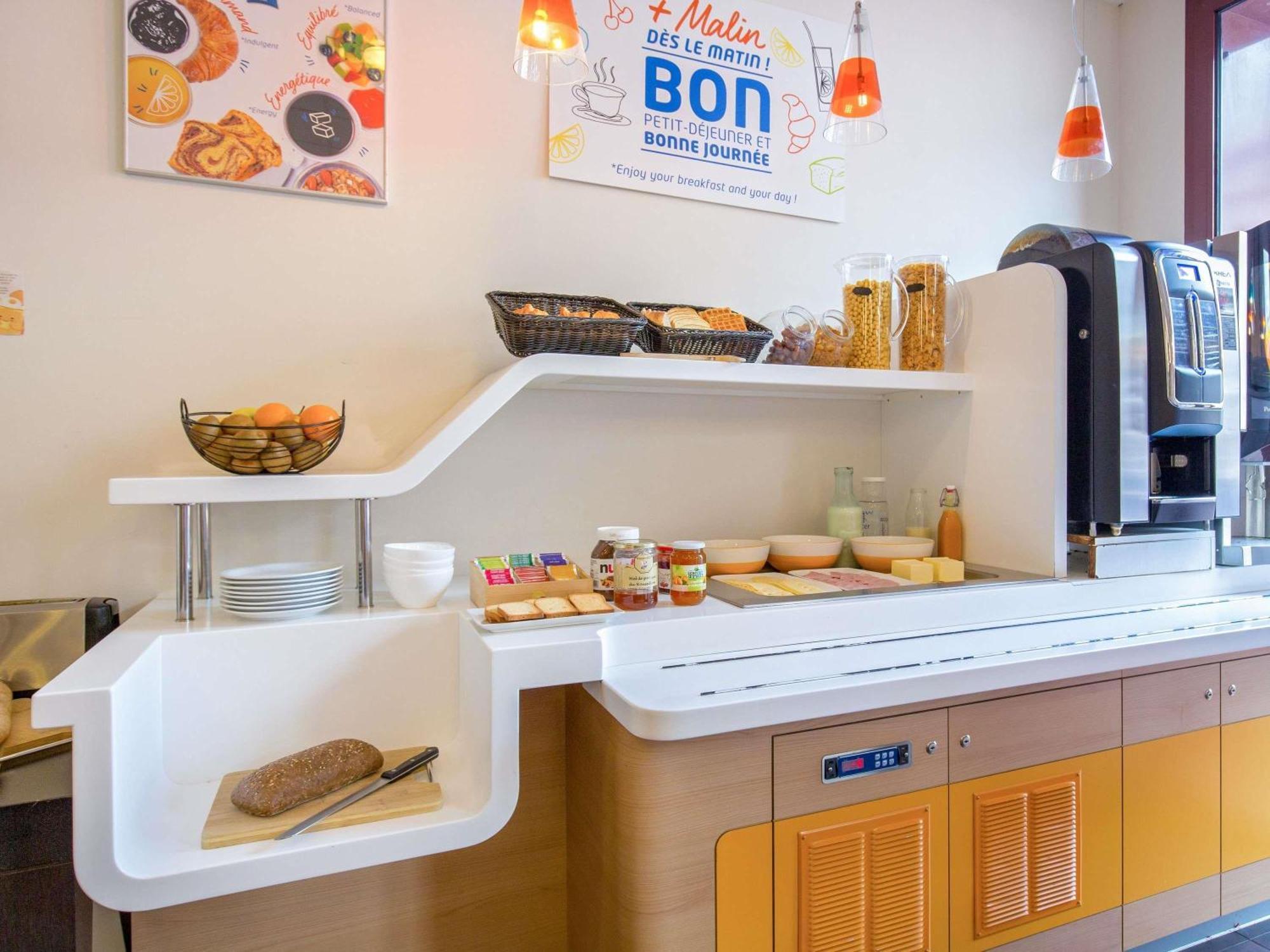 Ibis Budget Perpignan Centre Exterior foto